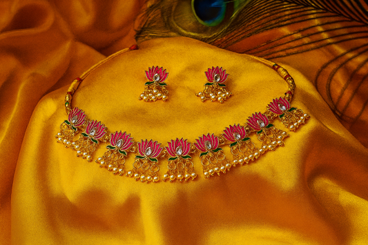 Maharani Lotus Necklace Set