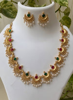 Meera Chandrakor Kemp Set