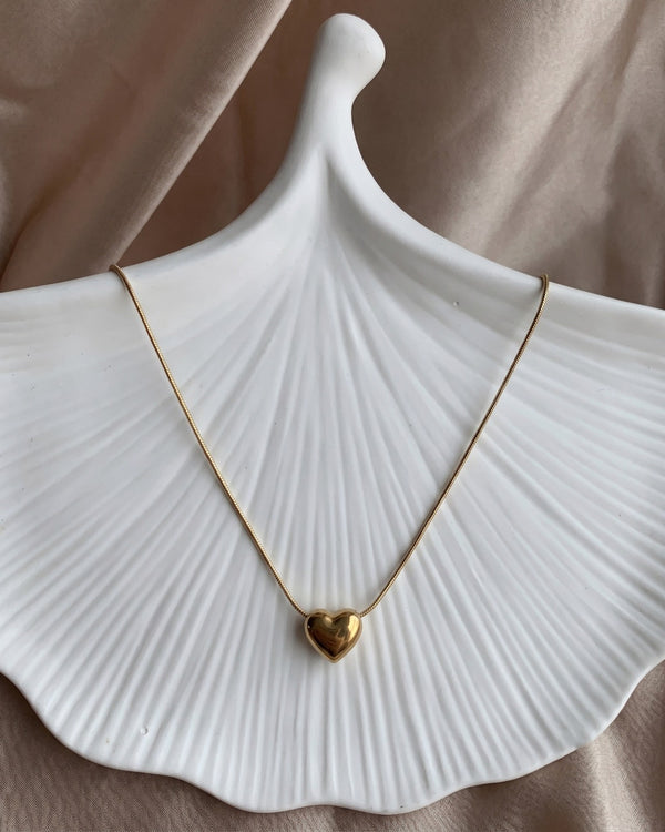 The Bella Heart Slider Necklace