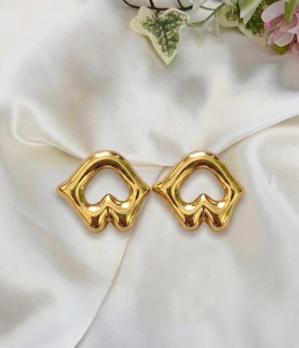 The Golden Liquid Heart Portal Studs