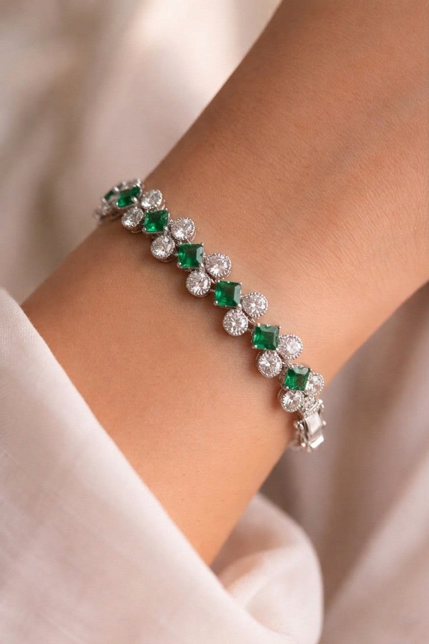 Emerald Elven Garland Bracelet