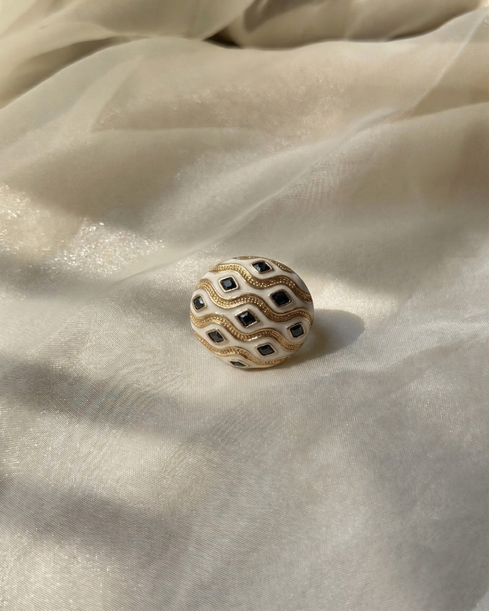 Alba Wave Dome Ring