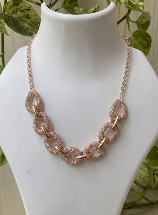 The Rose Gold Glitz Interlock Collar