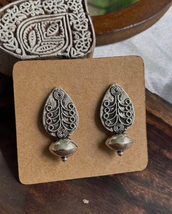 Mystic Folklore Oxidized Jhumka Earrings