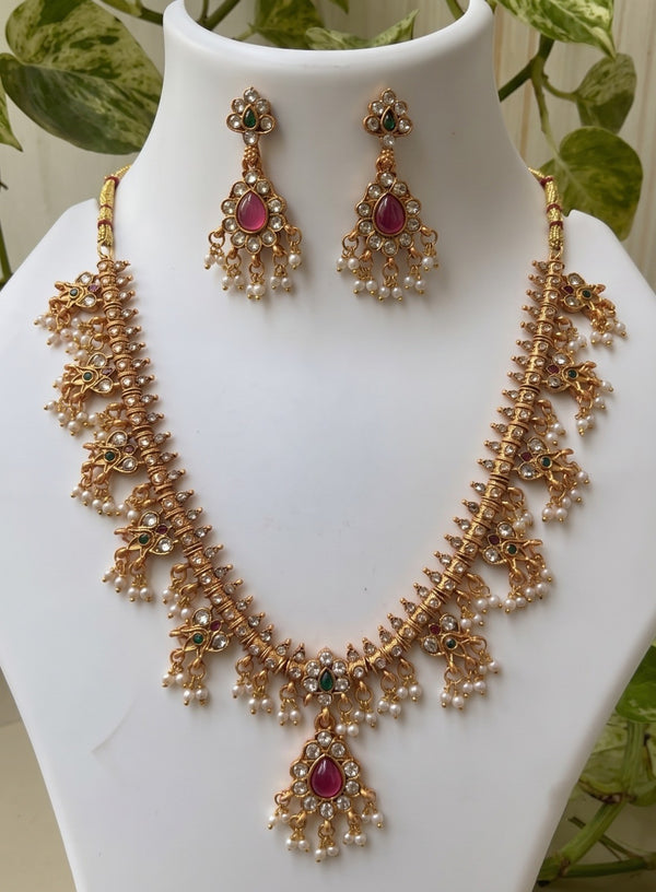 Trisha Royal Kemp Necklace Set